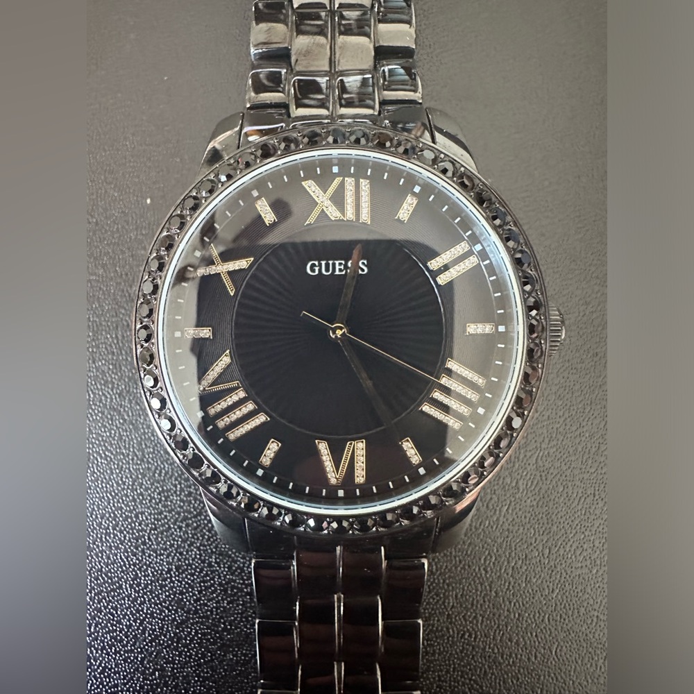 Black guess watch